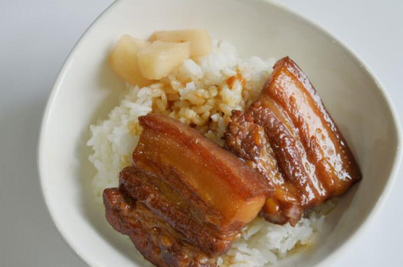 電熱鍋食譜-麻油雞 電熱鍋食譜-麻油雞